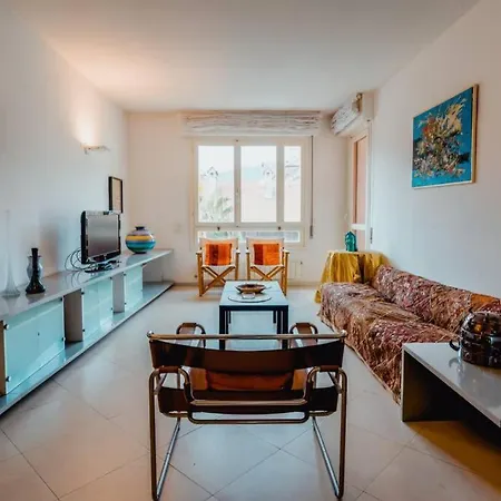 Apartamento Grand - Wifi & Parking *