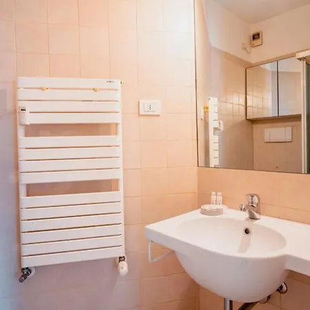 Apartamento Grand - Wifi & Parking
