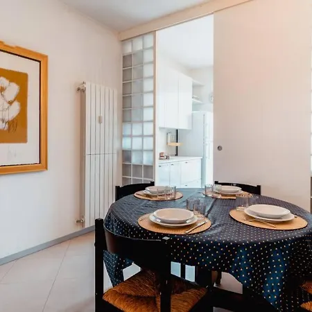 Apartment Grand - Wifi & Parking