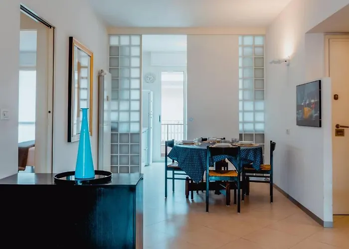 Grand - Wifi & Parking Ventimiglia